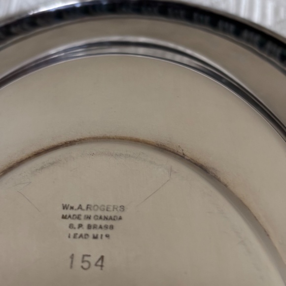 Wm. Rogers Silverplate Gravy Boat with Underplate - Picture 4 of 4